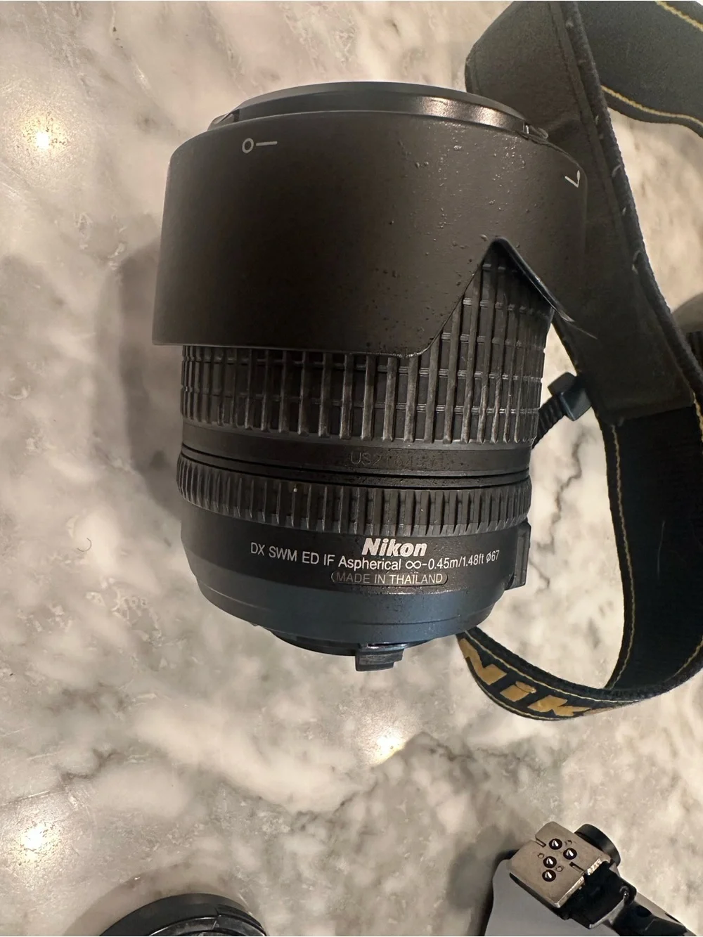 Nikon D70 DSLR Camera Kit w/ 18-135mm Lens, SB-50DX Flash, Charger, Bag & Strap